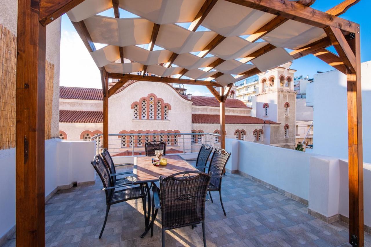 Urban Lifestyle Apartment In Piraeus Bagian luar foto
