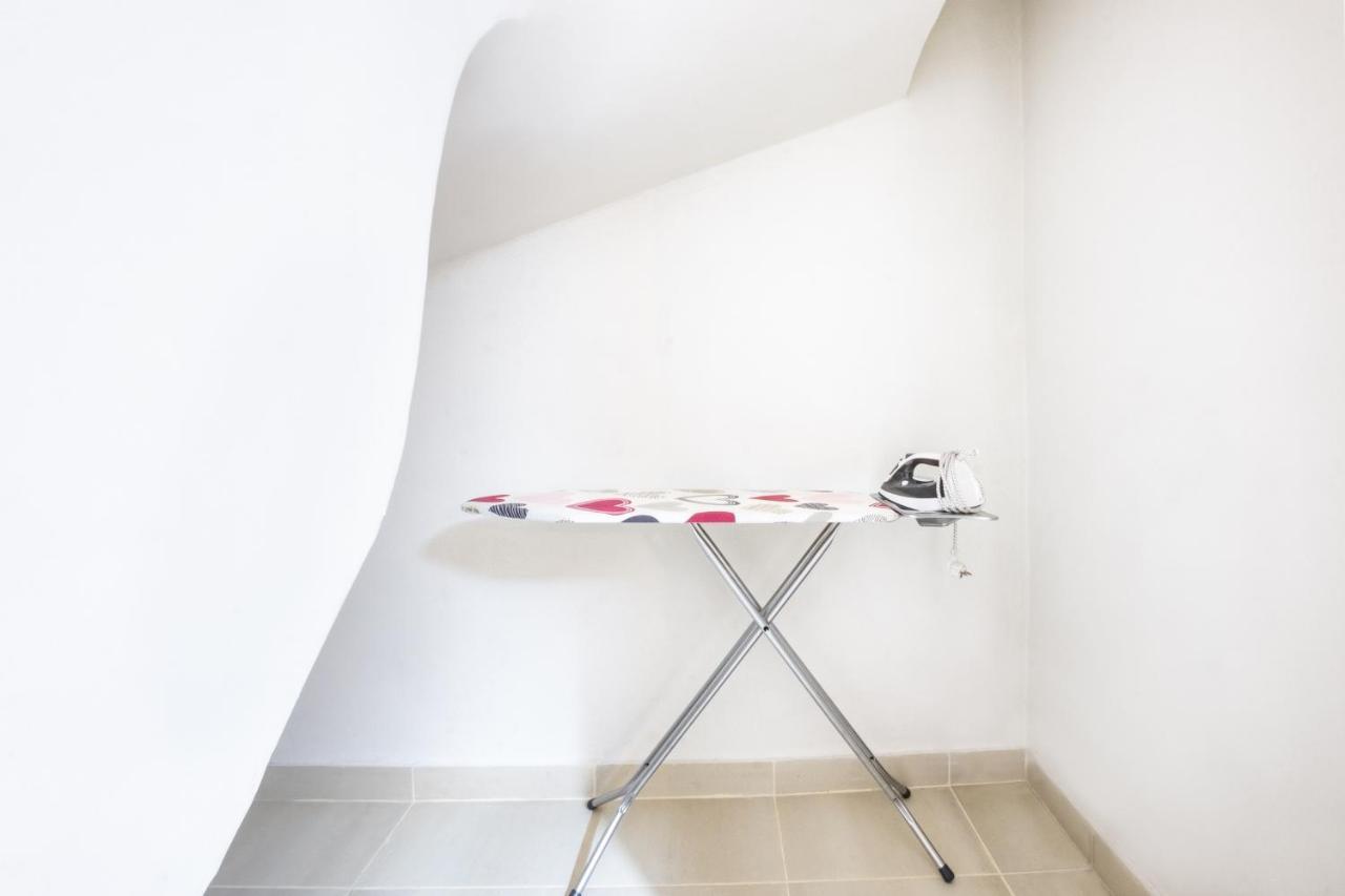 Urban Lifestyle Apartment In Piraeus Bagian luar foto
